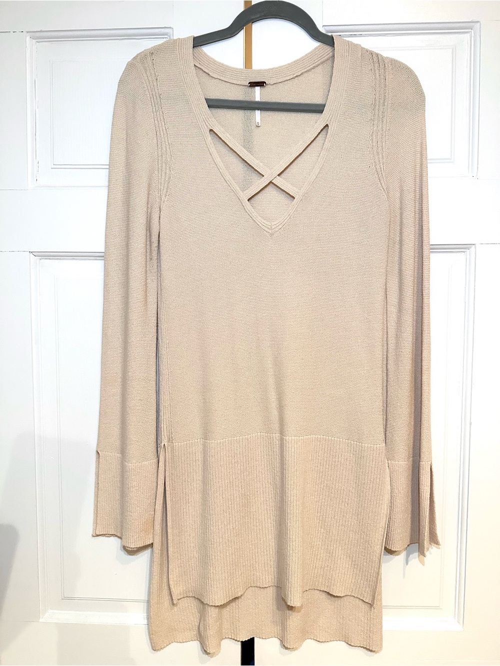 Free People Crisscross V-Neck Lightweight Tunic Sweater — Beige
